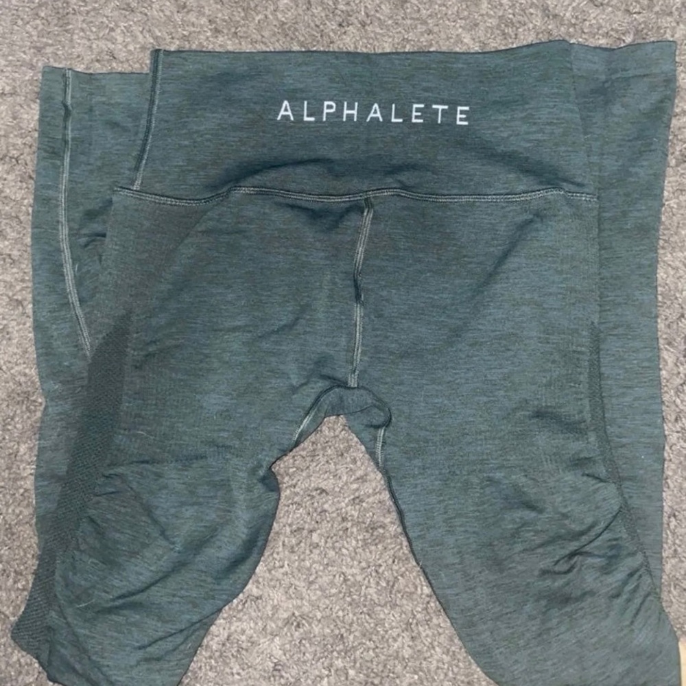 ❌SOLDonOFFER🆙❌Alphalete Aero Urban Chic M - Picture 3 of 5